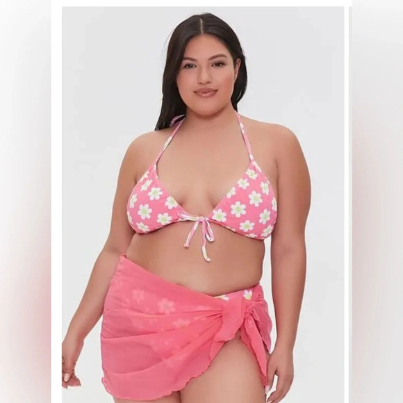 Forever 21 Other - Forever 21 Plus Size Mesh Sarong and Flower Bikini Top